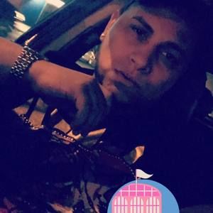 Meet your Posher, Erick